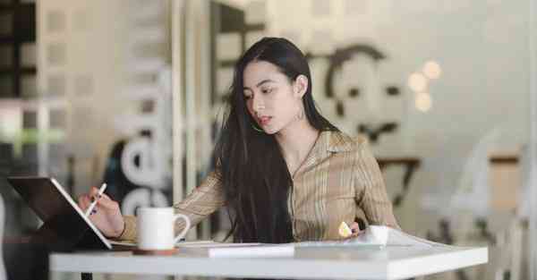 大数据判断数据变化趋势（大数据判断数据变化趋势分析）