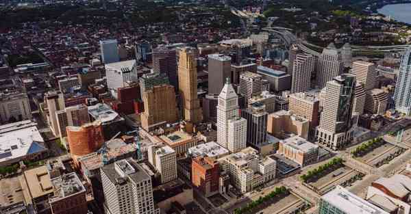 大数据判断数据变化趋势（大数据判断数据变化趋势分析）