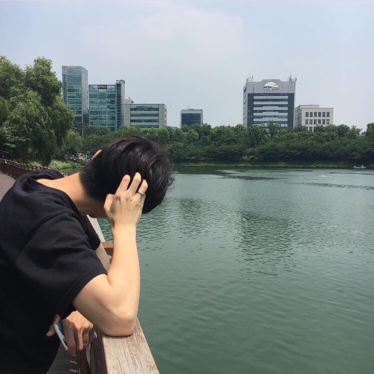 公孙婷义韦