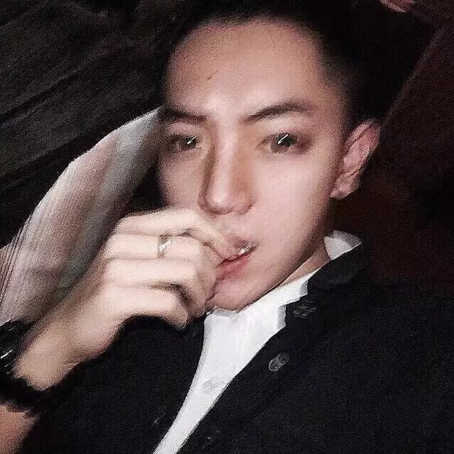 淳于伟承佳