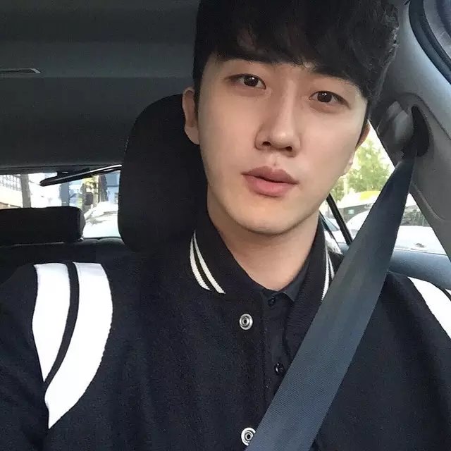 陆龙璧薇