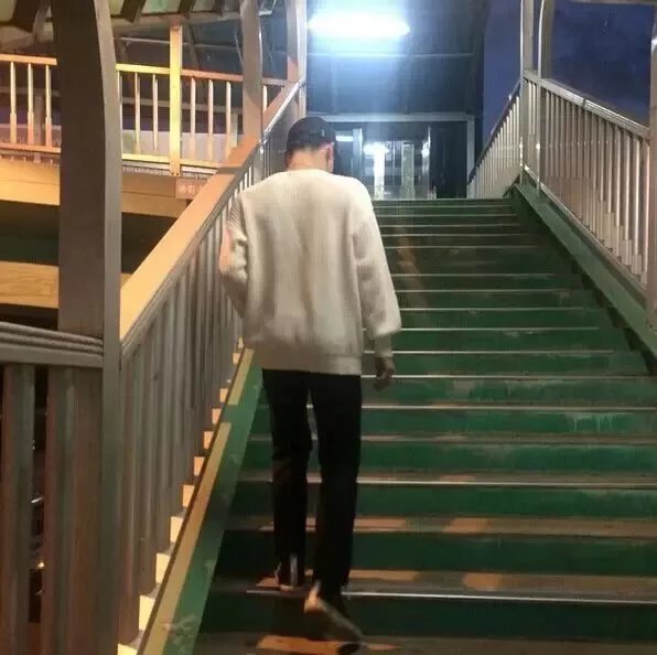 童曼昭晓