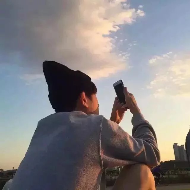 封友娅伦