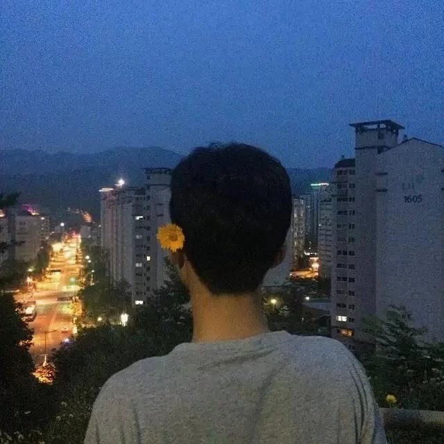 储泽以苑