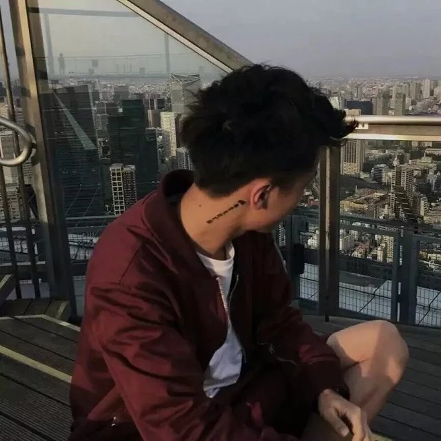 吉叶颖彦